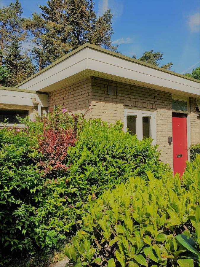 Bungalow Hartje Veluwe อ็อตเตอร์โล ภายนอก รูปภาพ
